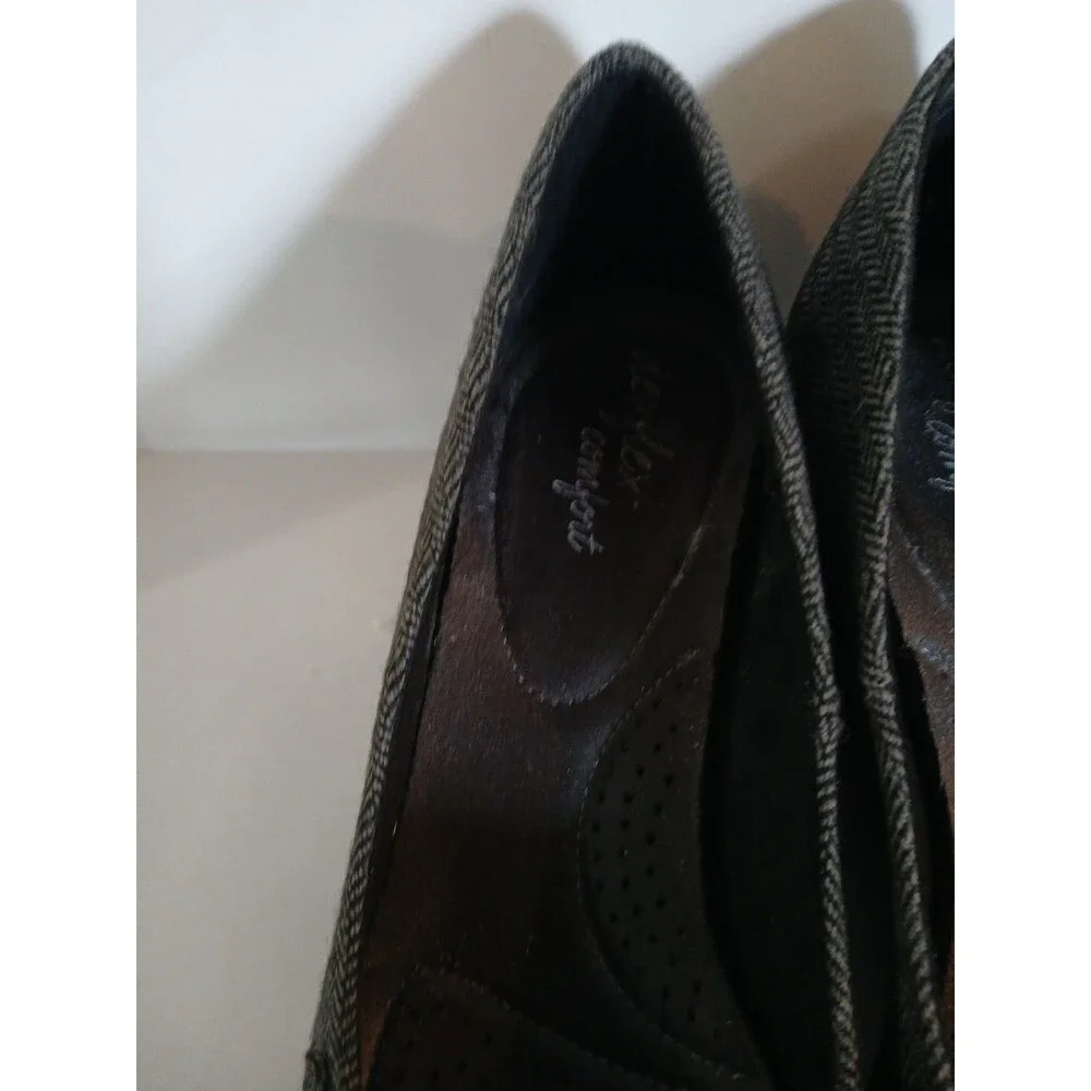 DexFlex Sport Comfort Wedge Gray-Black Plaid Round Buckle Knot  Design  Size-9